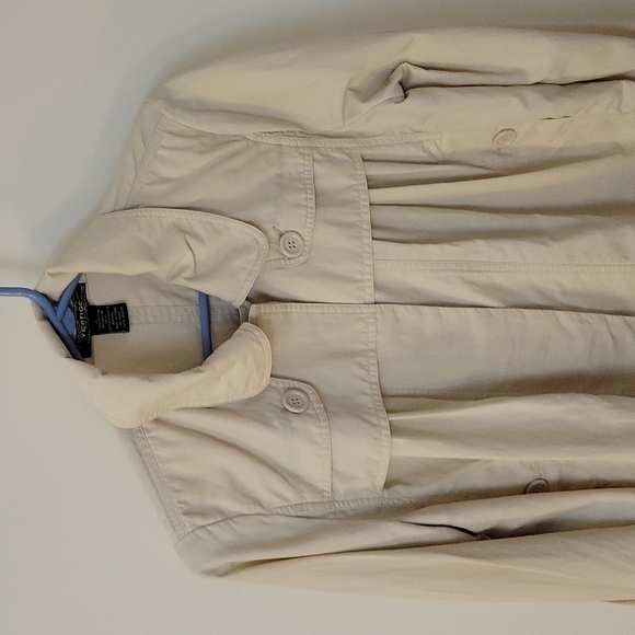 VERTIGO PARIS Ivory Oversized Swing Long Sleeve Transitional Windbreaker Shacket - Picture 2 of 9